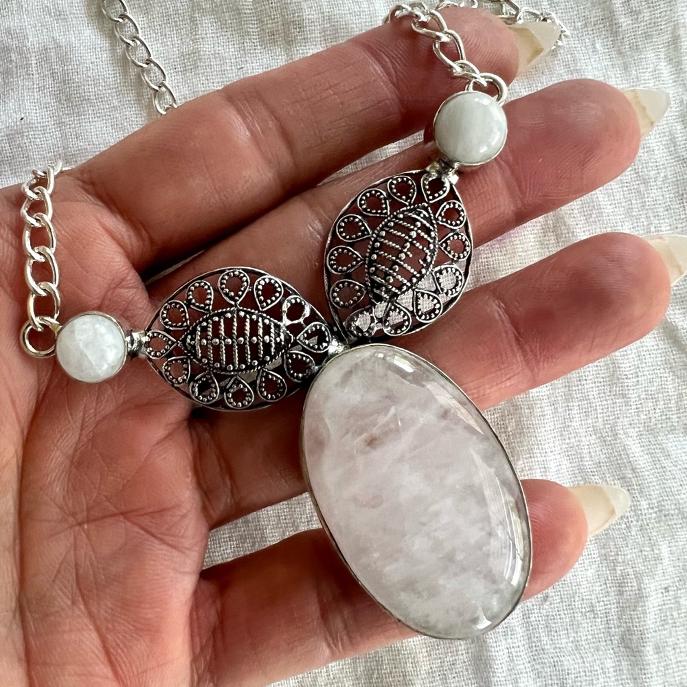925 Feminine Rose Quartz + Moonstone Necklace Pendant